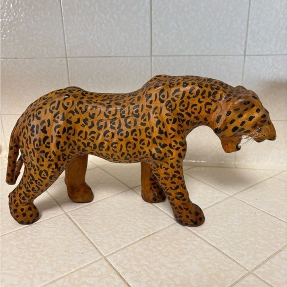 Handcrafted Leopard Figurine - Brown and Black